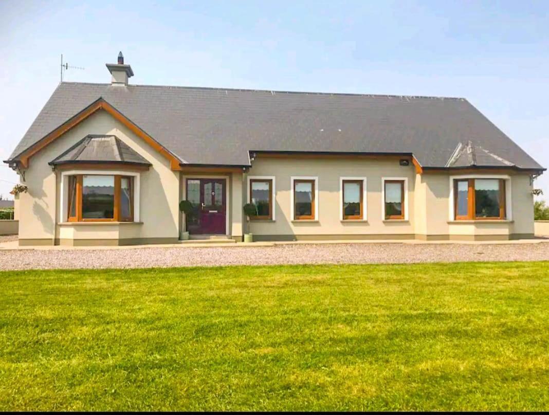 An Ghlaise Bheag Villa Listowel Esterno foto